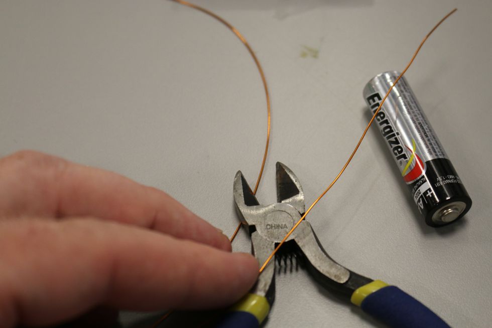 Next we need the copper wire. Cut an 18" piece.