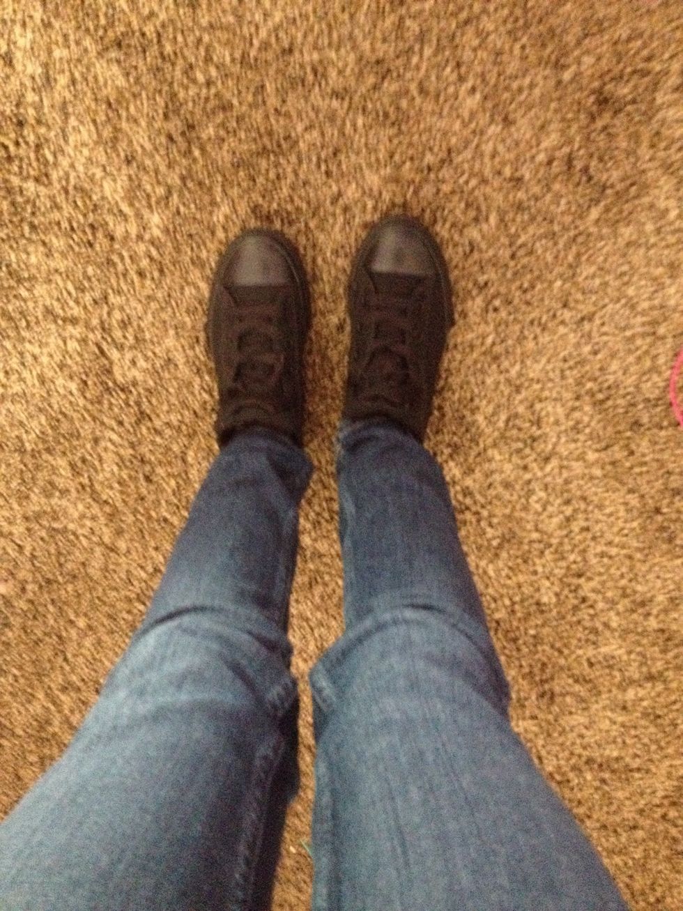 No tie sneakers