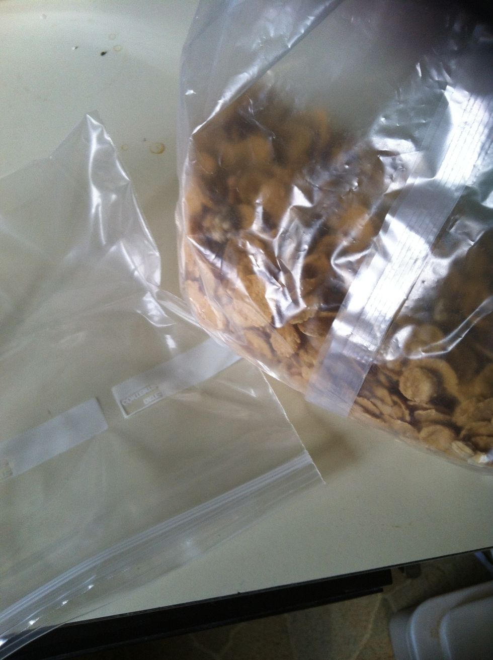 Normally u would just use granola bar and crush it up but since I don't have that I am just gonna use cereal