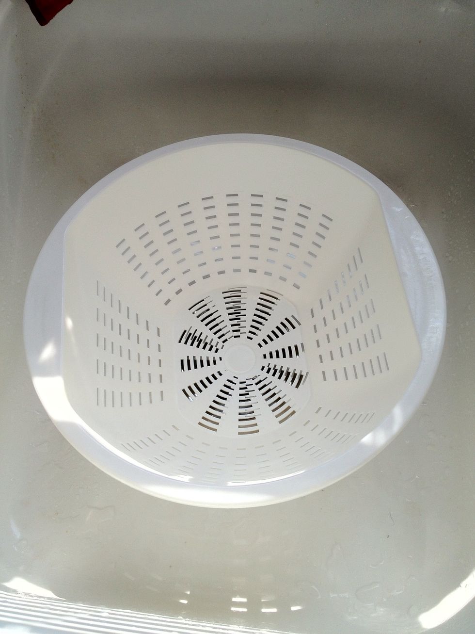 Not everyone likes to drain the fat off their ground beef. If you want to, get a colander ready.