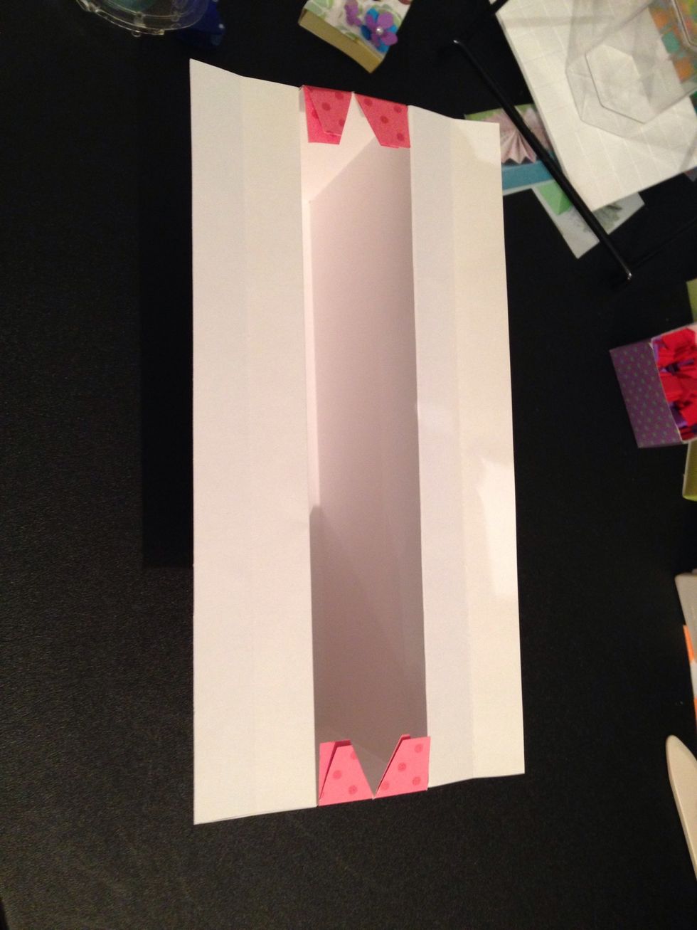 Notch into the tabs to make the closure fit