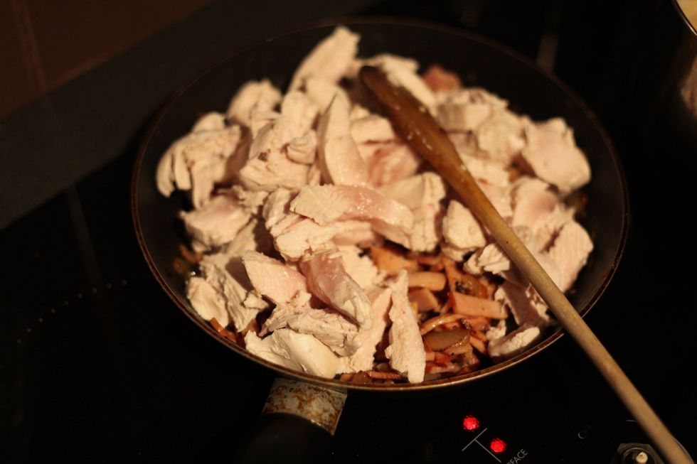 Note: at this point we need to cook the chicken thoroughly. We don't want salma or nella visiting. Note: Salmonella is a major cause of food poisoning in most restaurants.