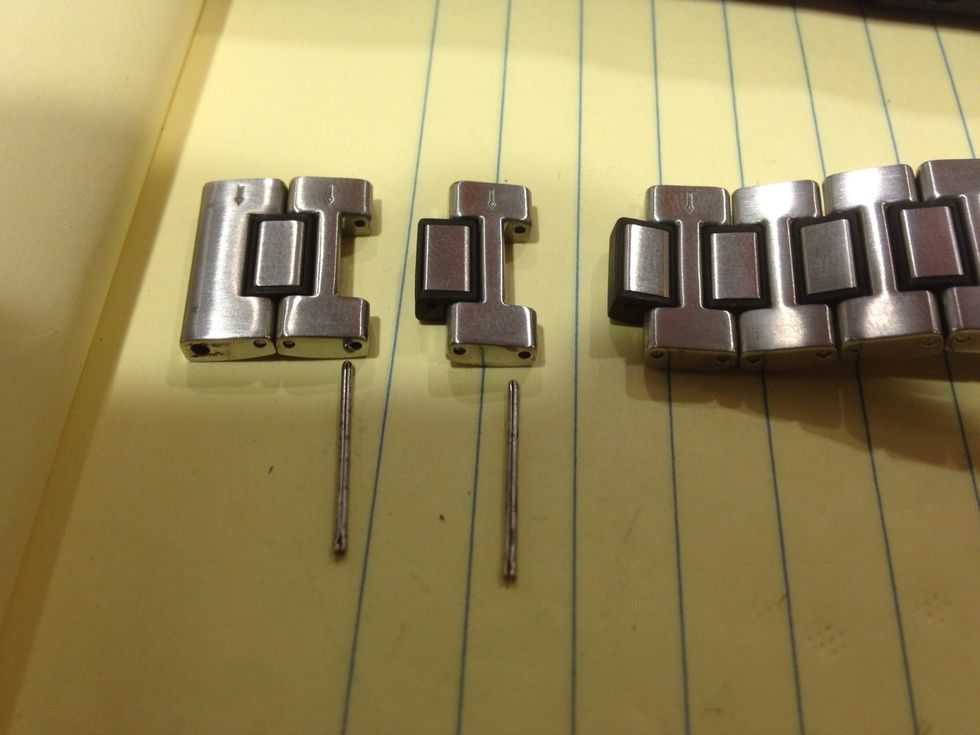 Notice that these 2 pieces, are one link.