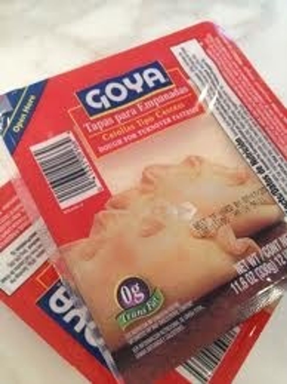 Now about the puff pastry: in Latino markets as well as general supermarkets you can find pre-made precut puff pastry. I usually use Goya brand but the market was out.