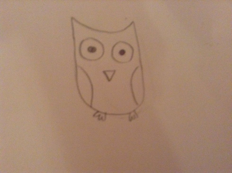 Now add 3 toes on each side at the bottom making the feet