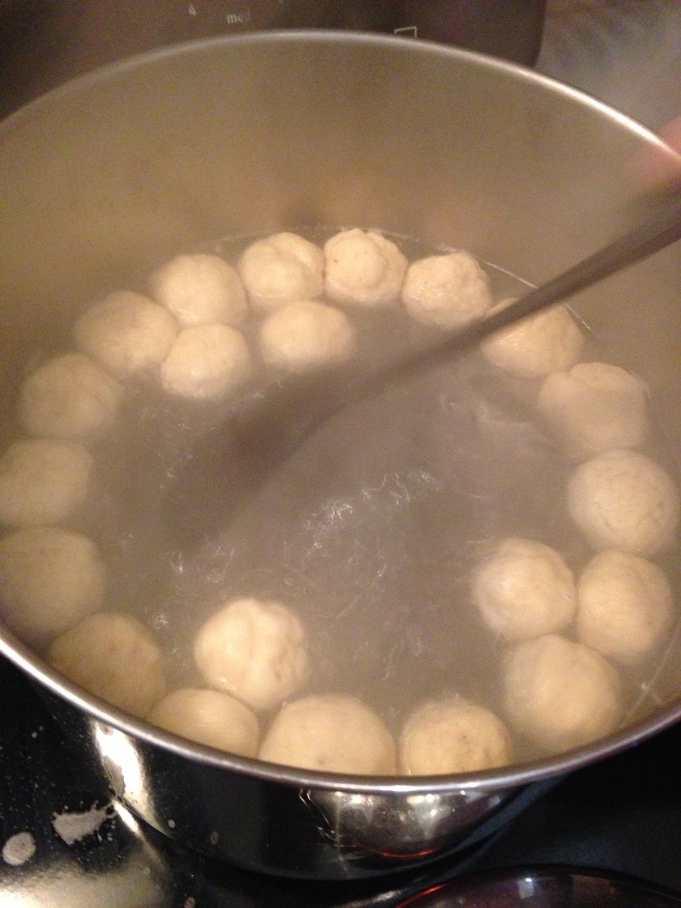 Now add about 20 to the boiling water and let sit for approximately 10-15-20 minutes until they are thoroughly cooked. The time varies if they are big or small so pay attention. These are big, ~20.