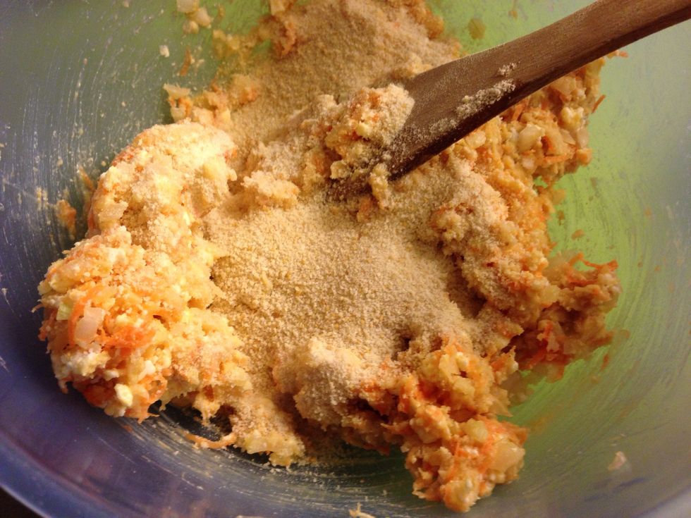 Now add breadcrumbs and egg. Next time I will try with panko instead of breadcrumbs just for the variation, or perhaps a little bit of both.