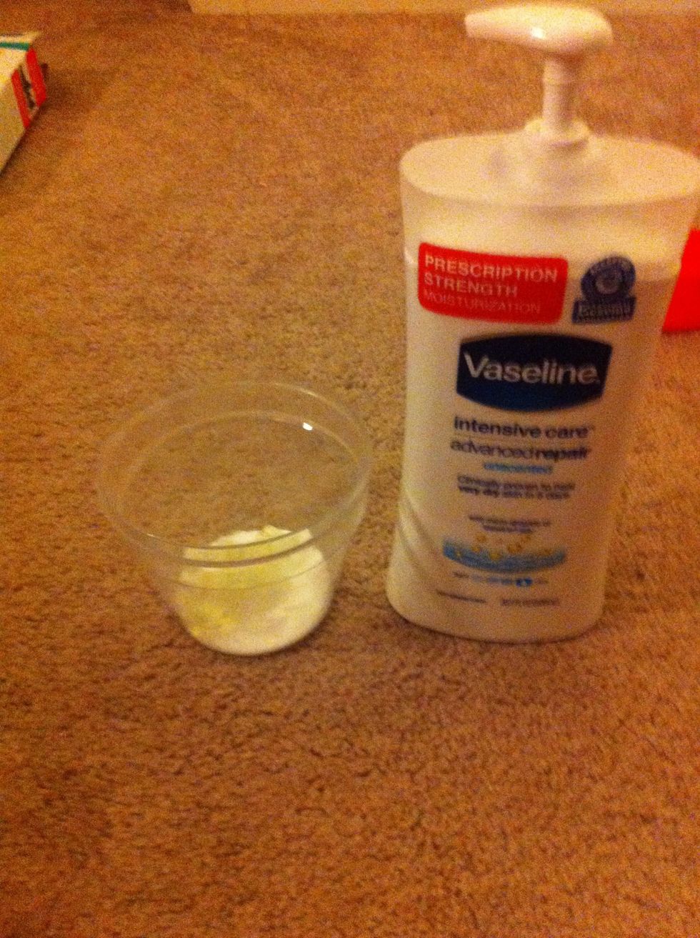 Now add some squirts of lotion
