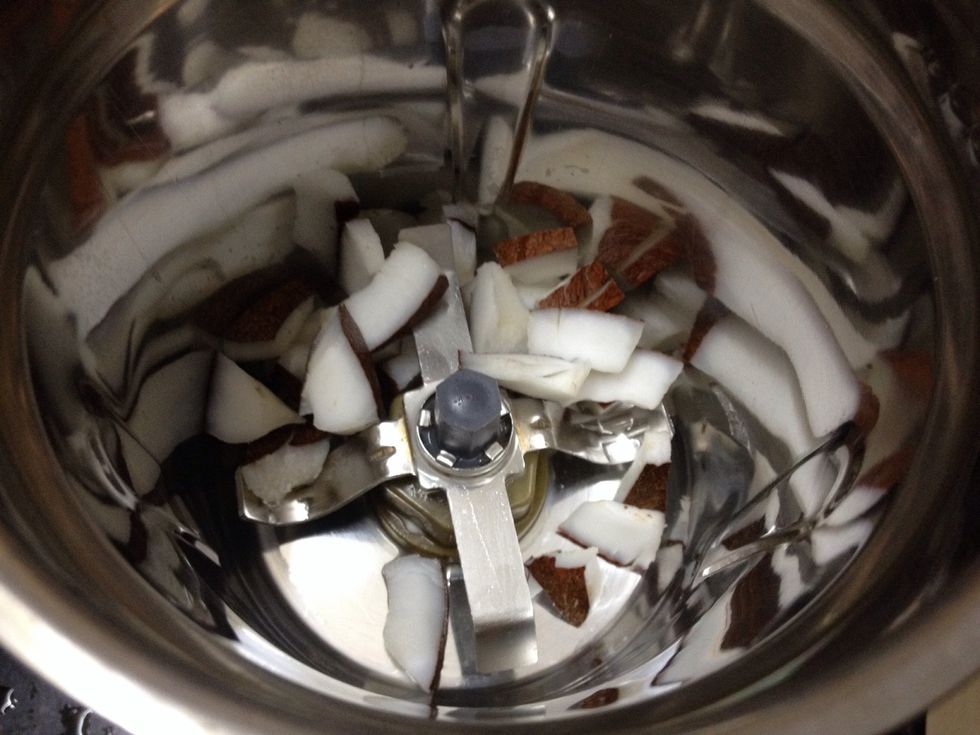 Now add the coconut into mixi