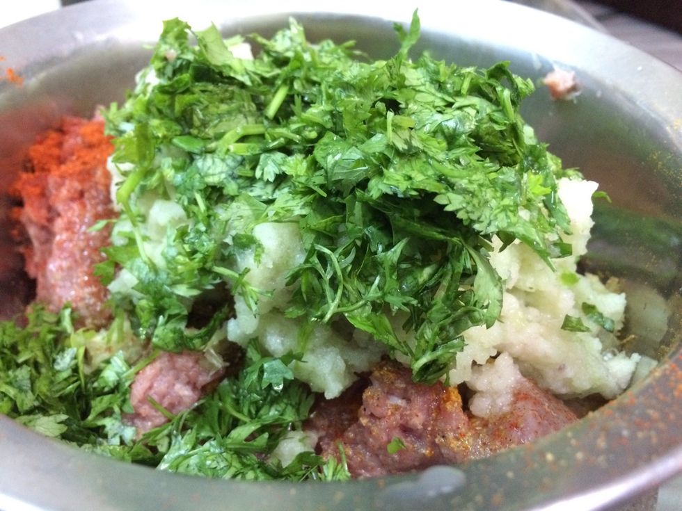 Now add the ingredients: salt/red chilli powder/chopped ginger/lime juice/ginger garlic paste/turmeric powder/vegetable oil/coriander powder/jeera powder/garam masala