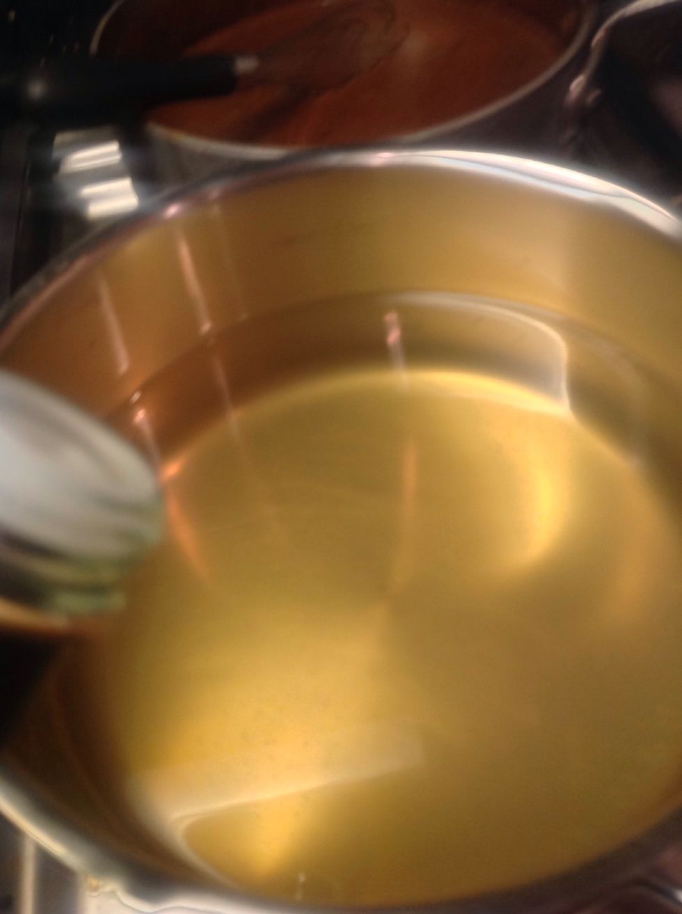 Now add vinegar to a 1/3 full pot