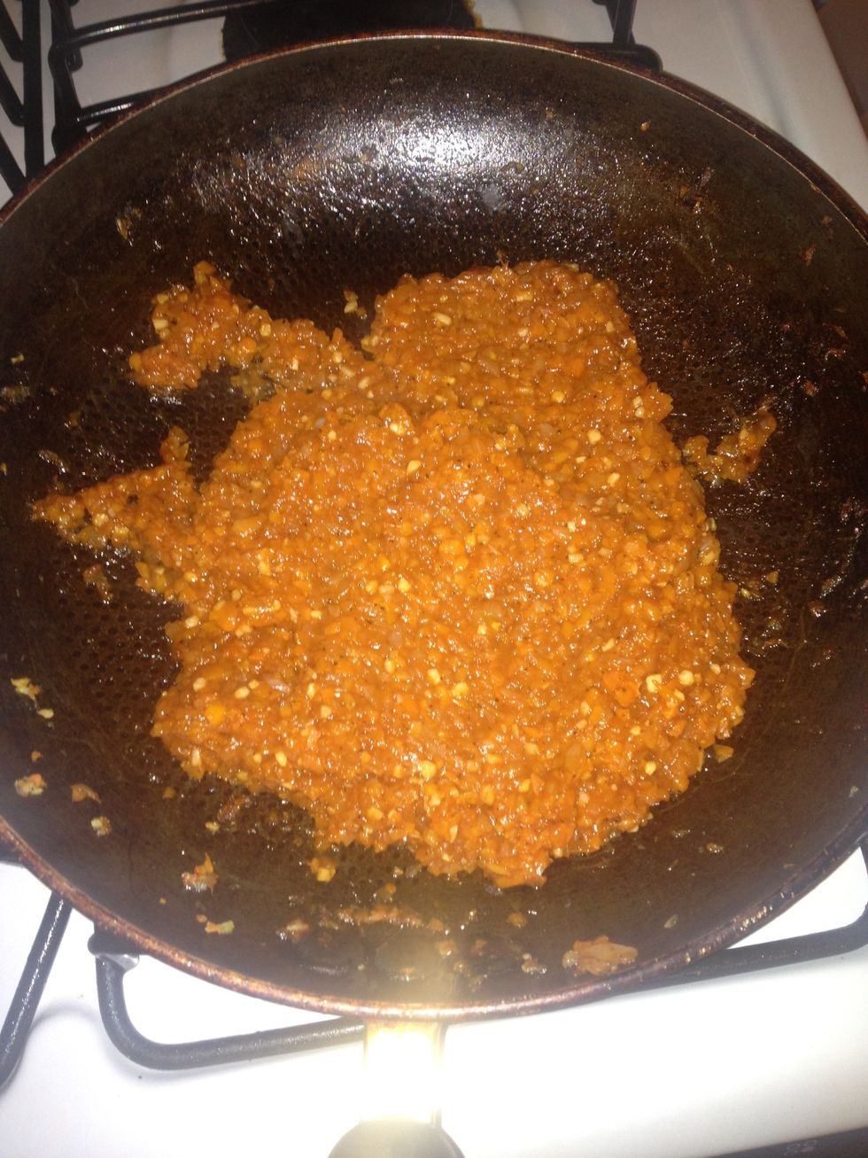 Now add your salt, pepper, ketchup, and worcestershire sauce. It should look like this once stirred