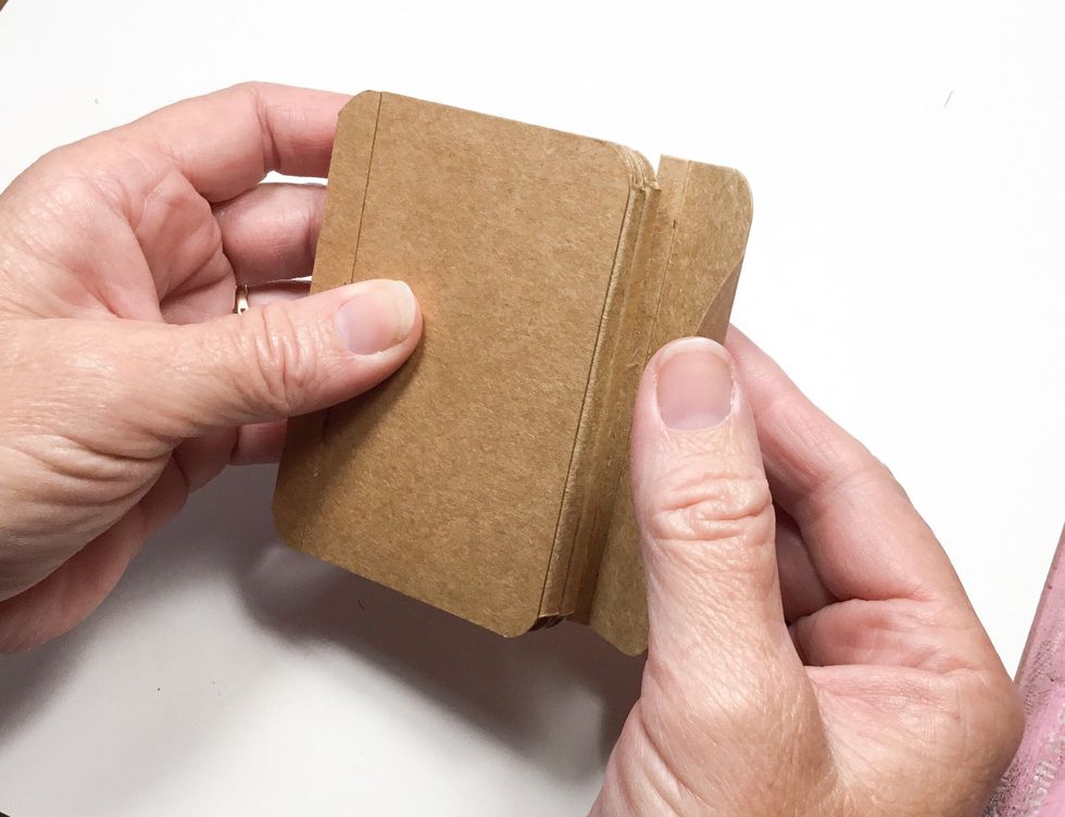 Now attach to the back page of the inside album as shown.