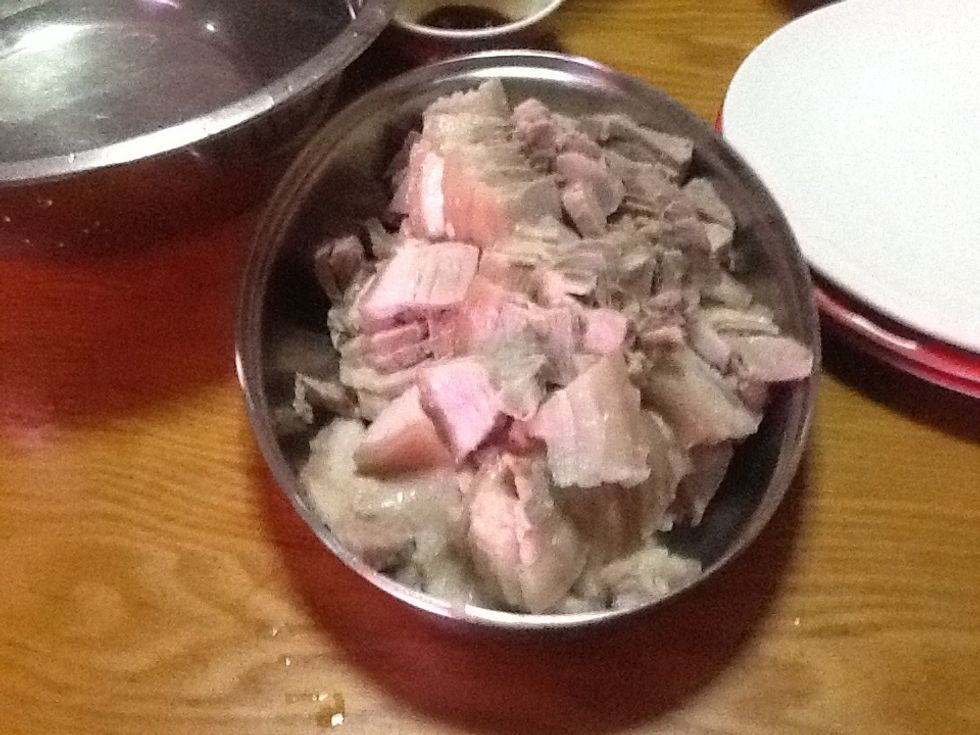 Now cut the pork belly into pieces shown in the picture above and put it on the dinner table.