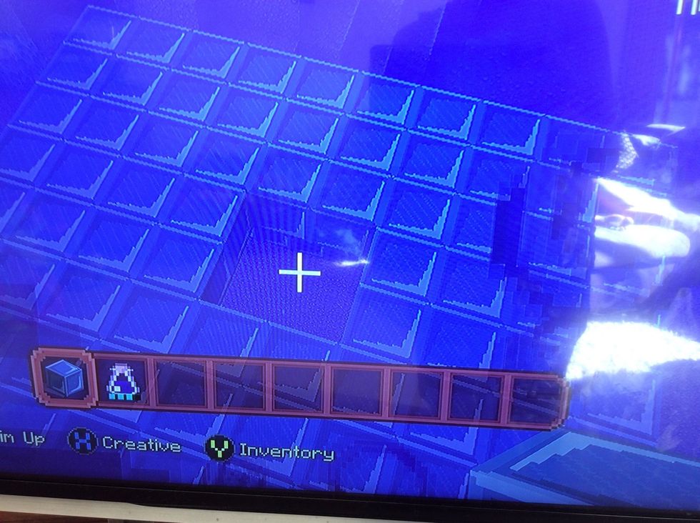 Now do a roof with a 2X2 hole in the middle