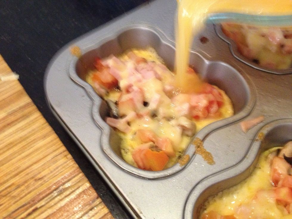 Now fill with more egg