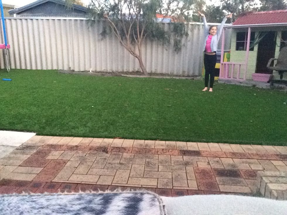 Now finally, present. This will make the end of your side aerial look very nice.