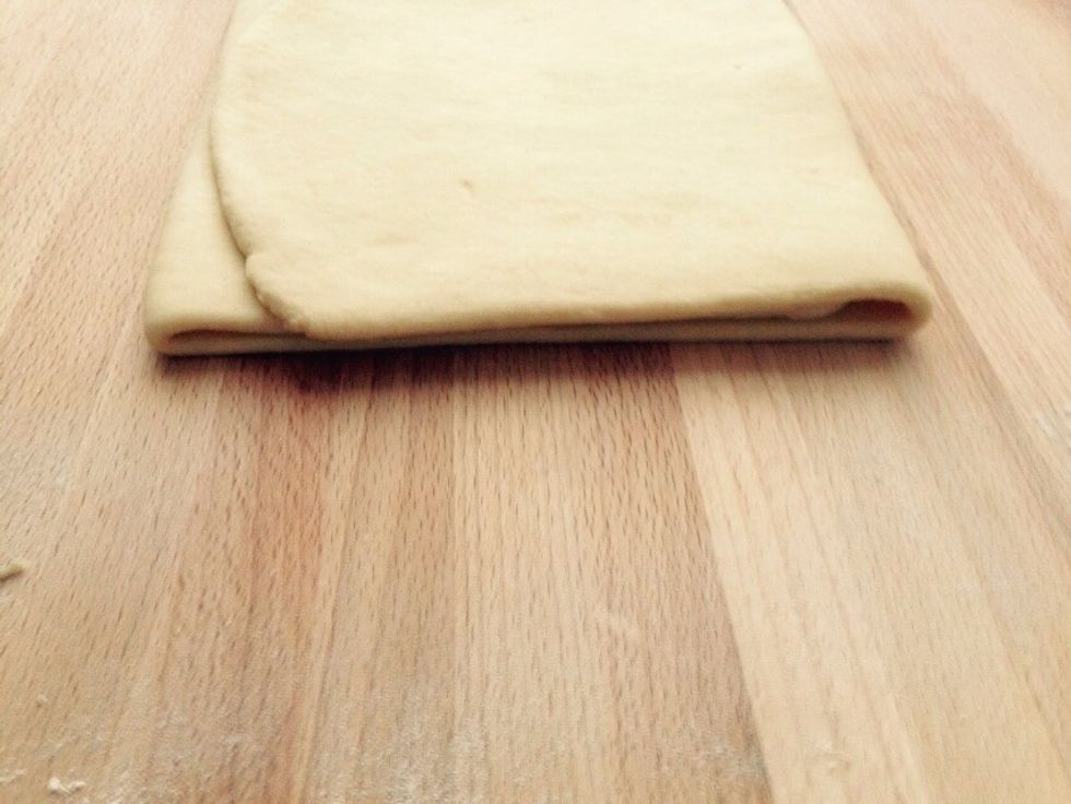 Now fold it in three letter style, this is how we will develop the layers