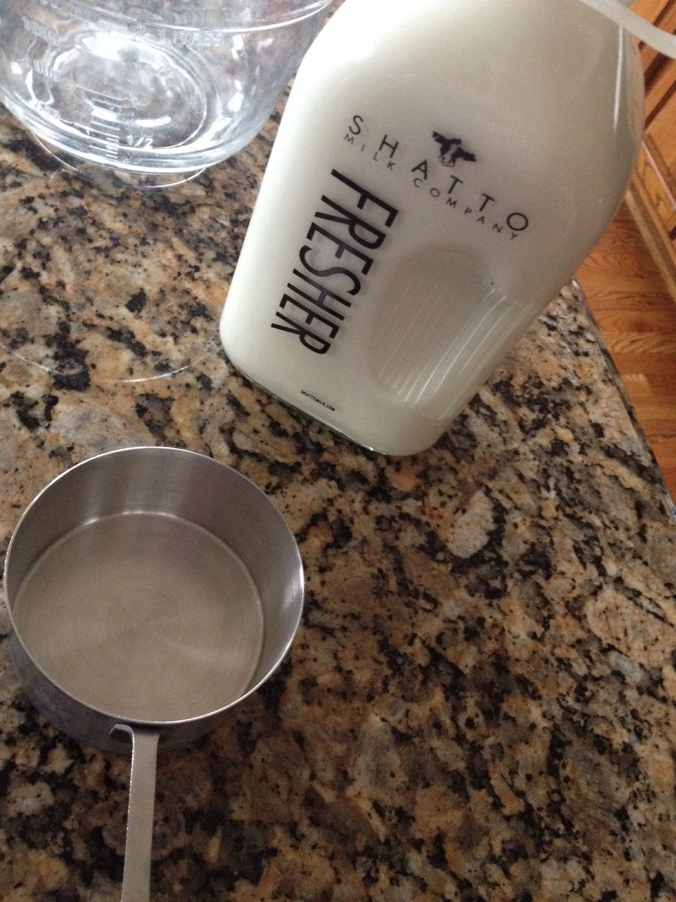 Now for the custard: 3 cups whole milk, 2 tsp vanilla, 1 tsp cinnamon and 3/4 c brown sugar