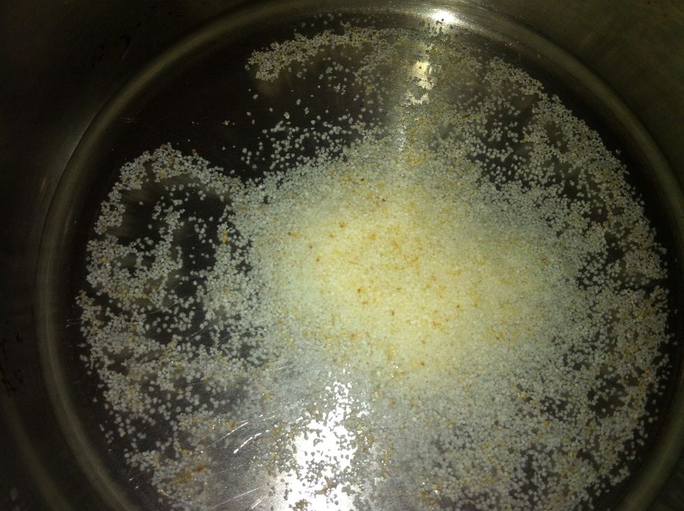 Now for the pasty solution (kurukku/kappi). The purpose of this solution is to accelerate the fermentation process. You may add 1/4 cup cooked rice blitz with 1/2 cup water.