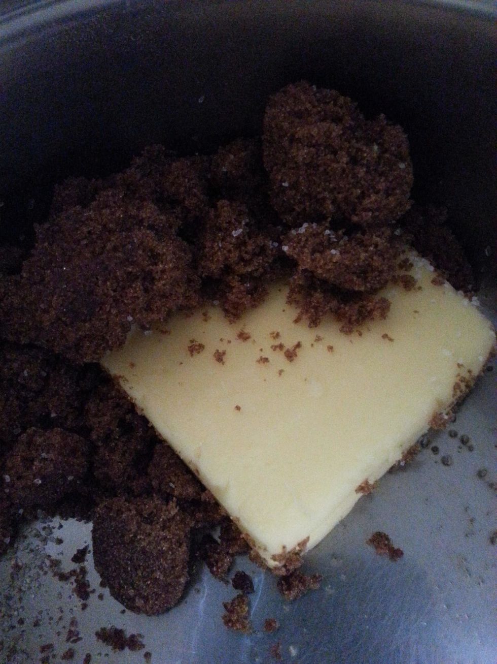 Now for the toffee sauce, melt sugar, butter and salt till they have dissolved.