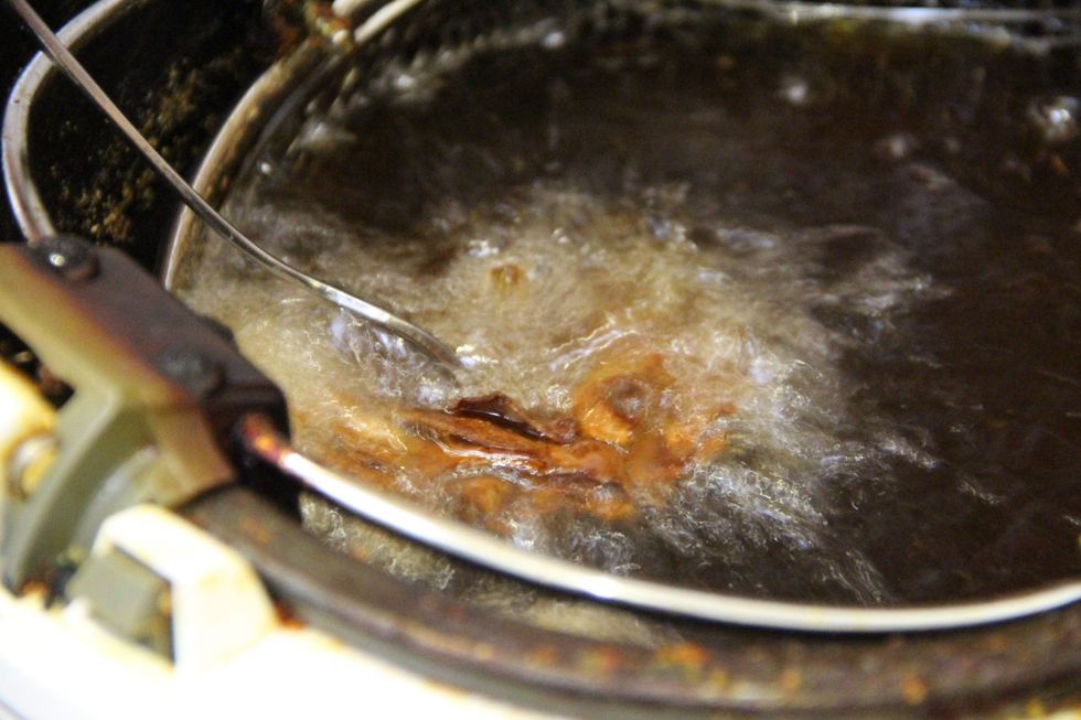 Now fry for 20/30 sec at 180-200 degrees celsius...it should blossom and open