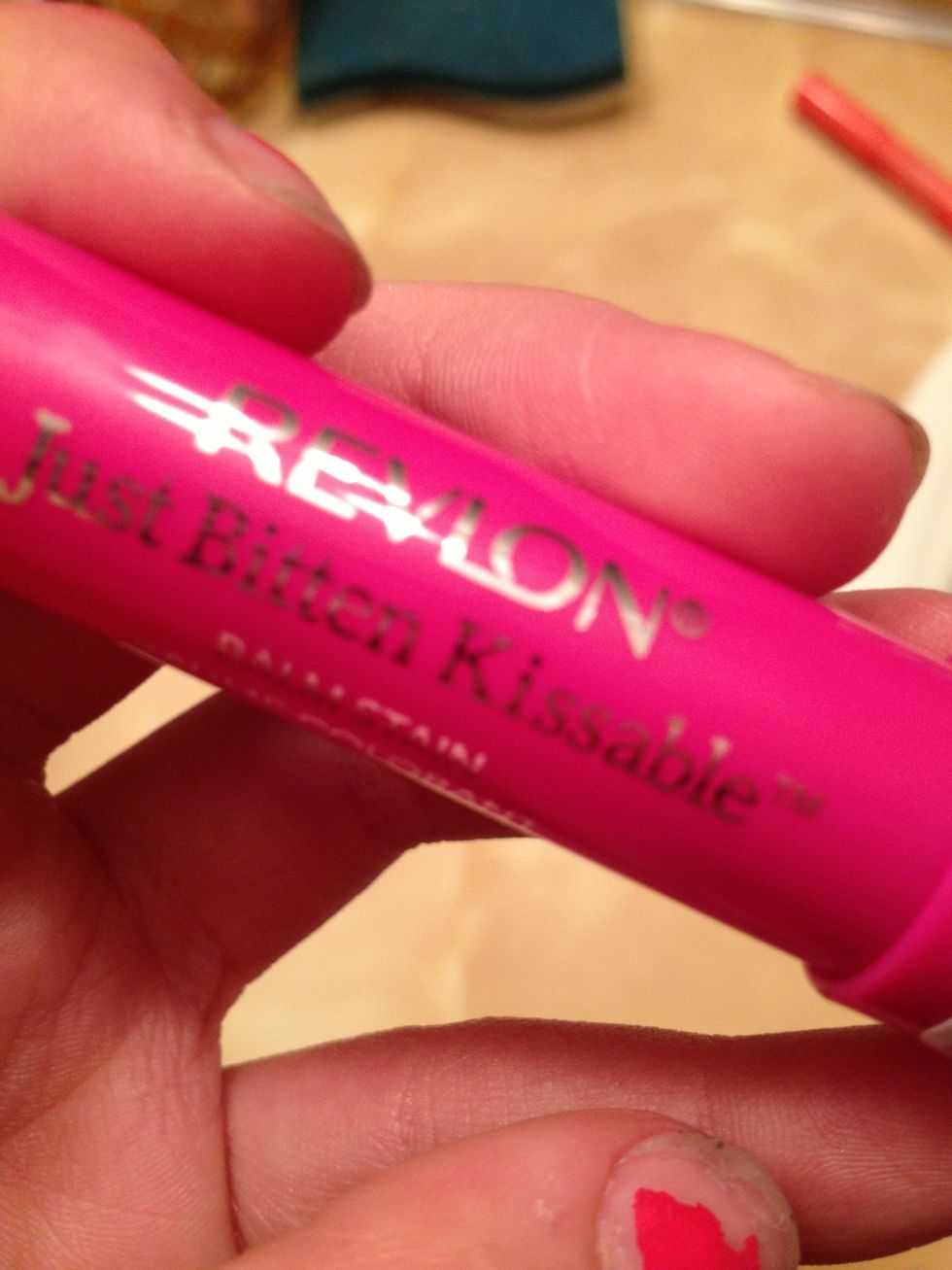 Now get your pinkish color and add in the middle of the other two colors