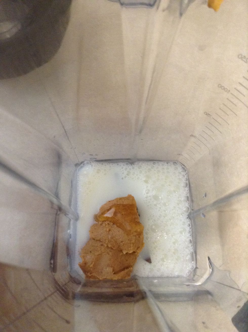 now honey....don't put a lot in, or u will ruin the whole thing\ud83d\ude1d