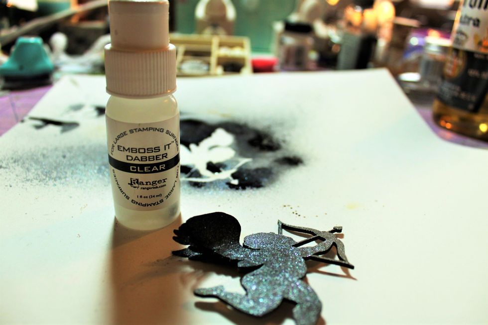 Now, I dabbed randomly with the Emboss It Dabber.