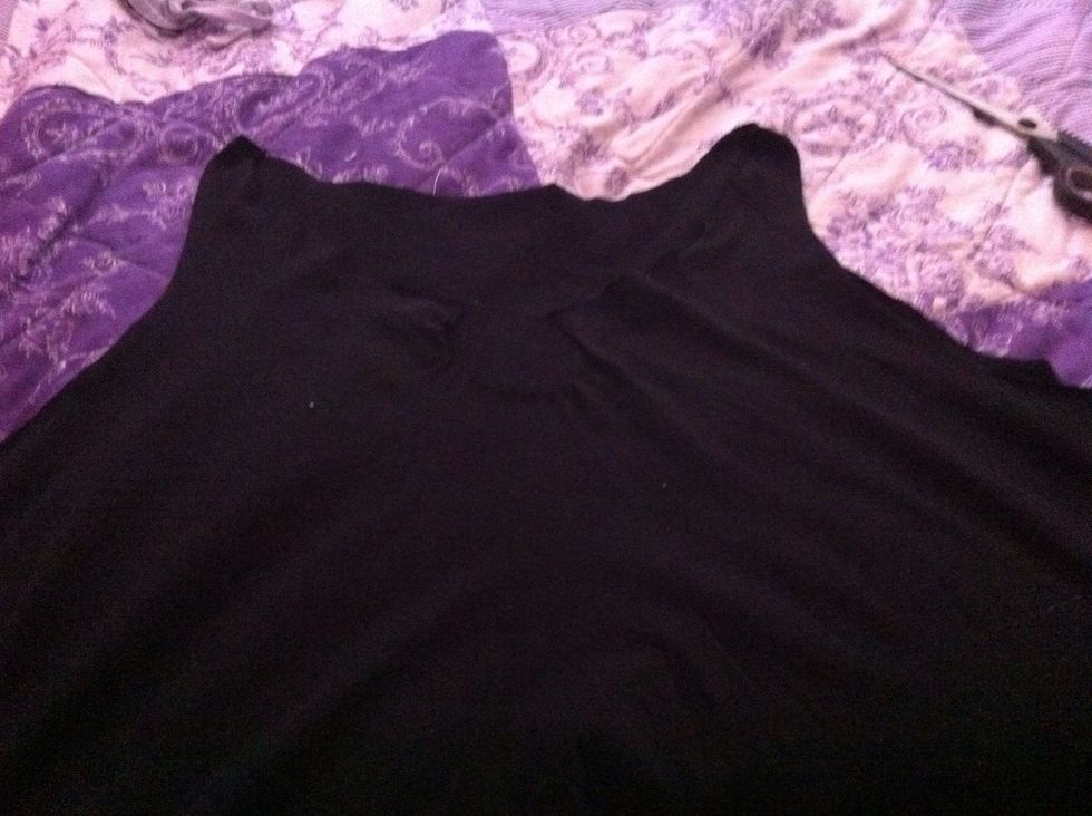 Now, I have cut all the white stuff from the top . Do you see the weird hole?