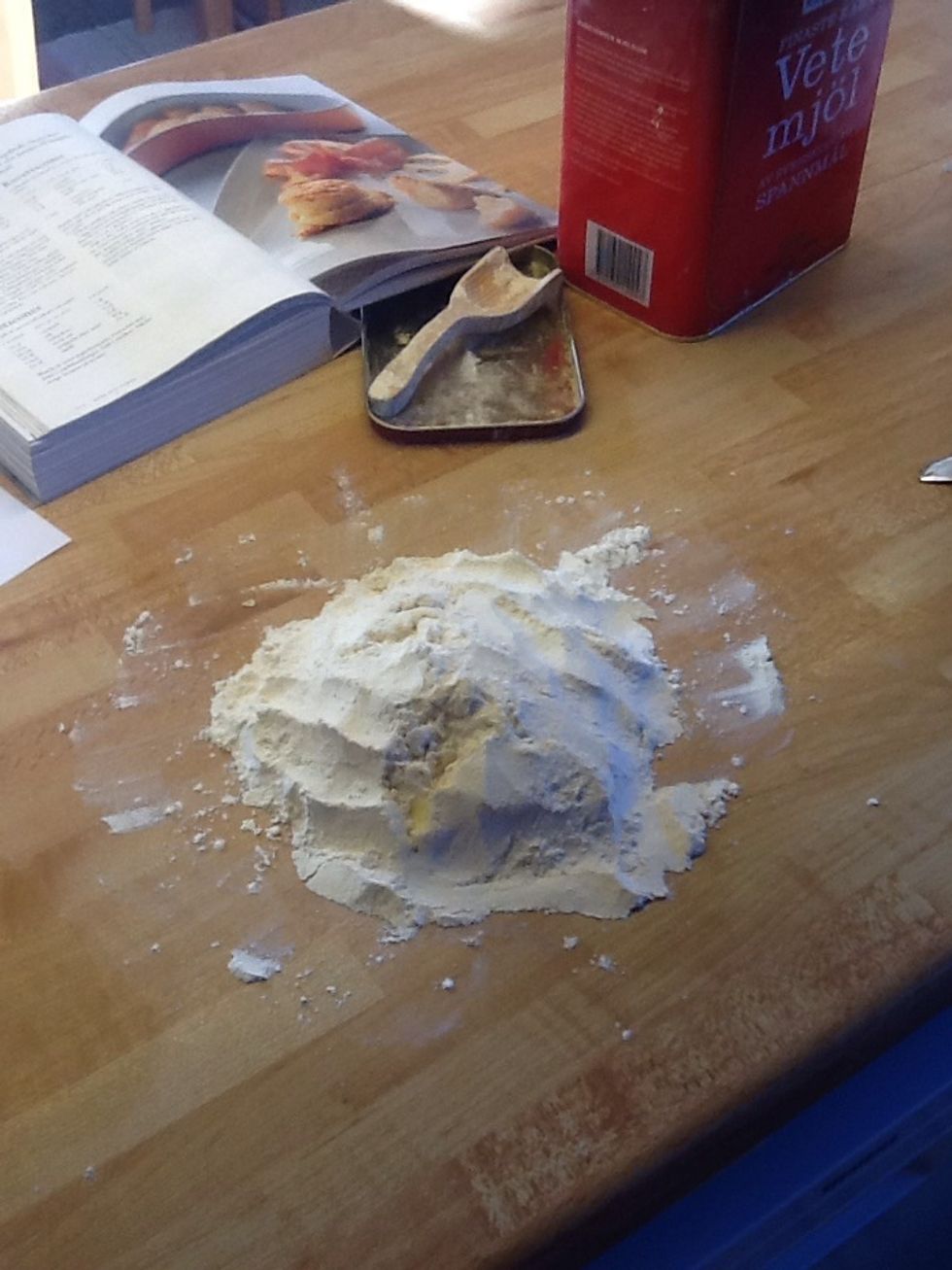 Now, I have mixed all the ingredients without milk.