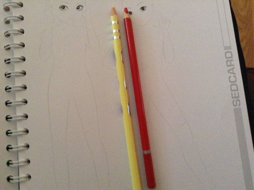 Now, I'm doing the face and hair. Red for the lips and yellow for the blond hair.