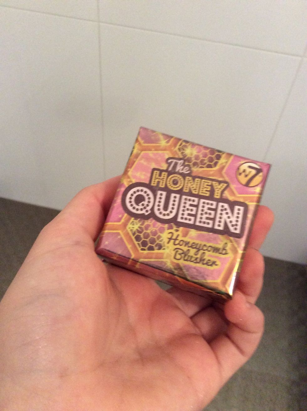 Now I'm going to apply this blush to the apples of my cheeks.