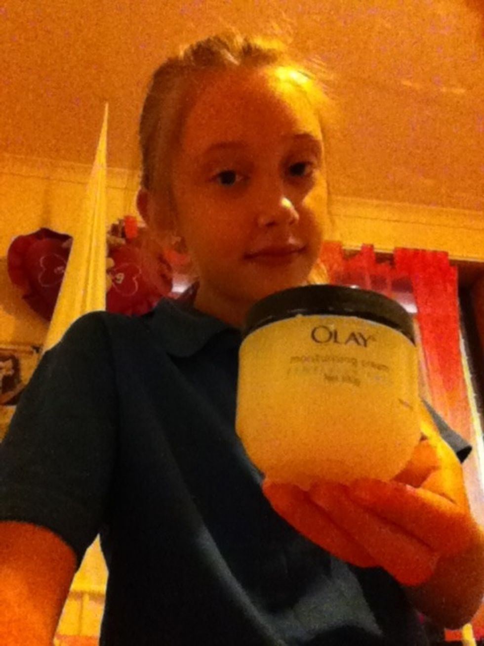 Now I put on moisturizing cream