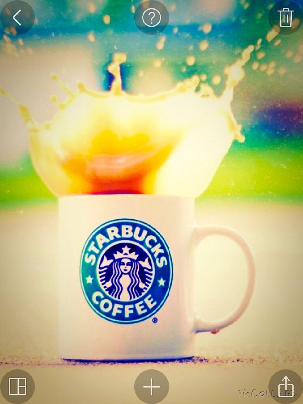 Now, if you want, set it as backround by tapping the pic twice and pressing it!