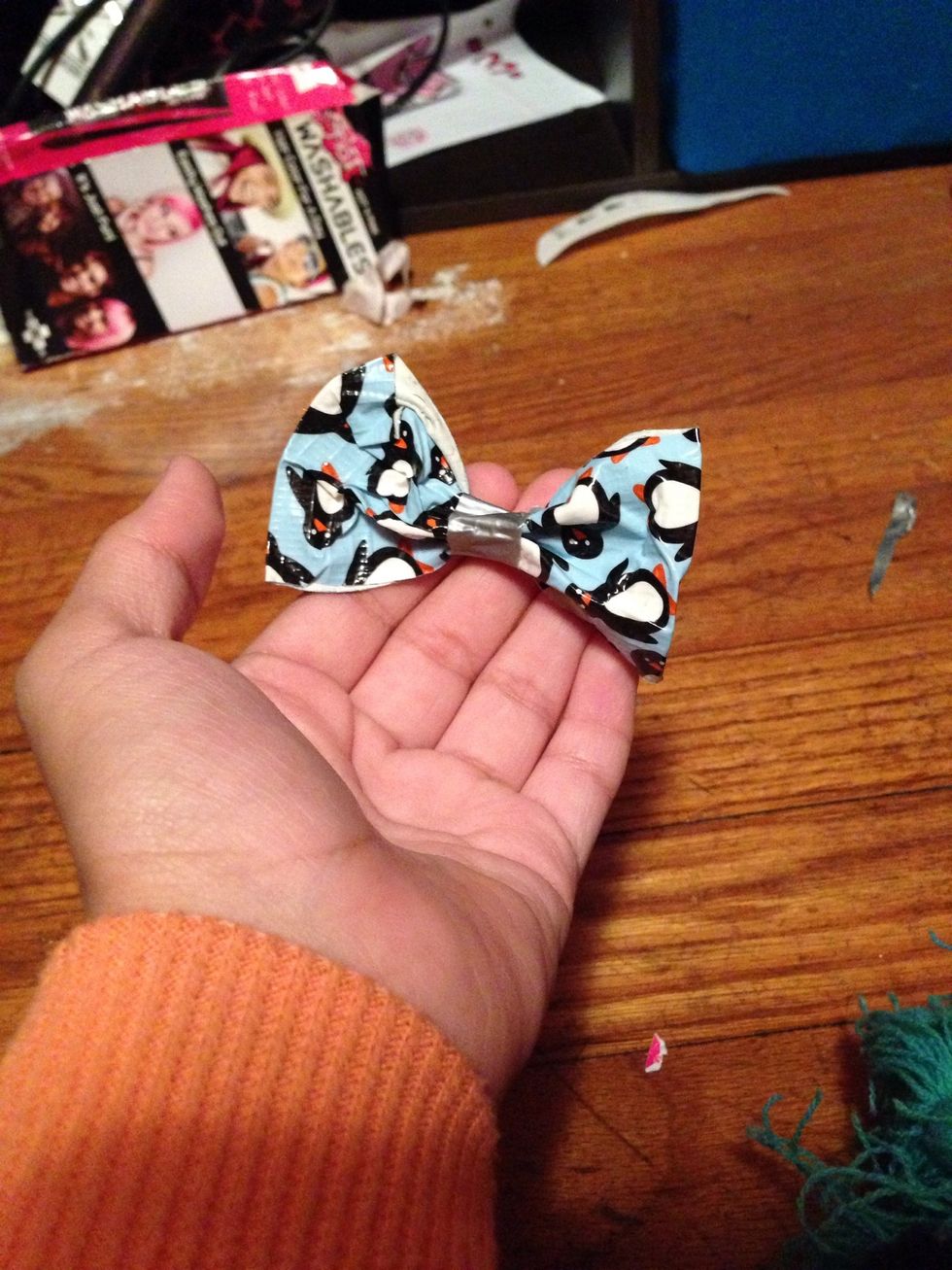 Now if you want to wear it you could put a booby pin or a clip I put a bobby pin :)
