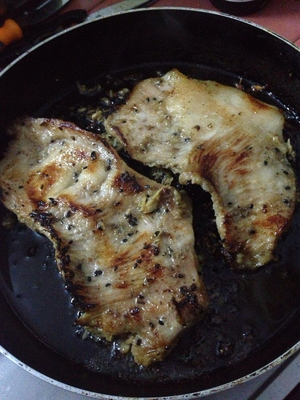 now it looks beautiful. i grill them 8-10 mins on each sides, mediem heat :)