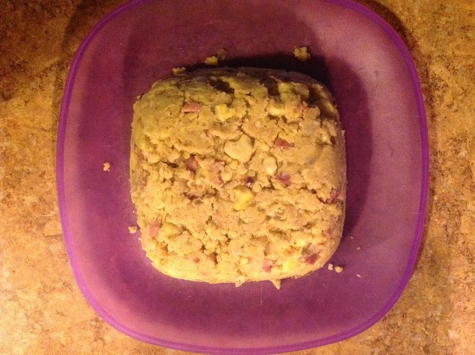 Now it's all done and ready to eat. You can serve it however you like. I used a bowl as a mold and flipped onto a plate for creativity.LOL Hope you guys try it and enjoy it as much as I do. \ud83c\udf4c\ud83c\udf74\ud83d\ude0a