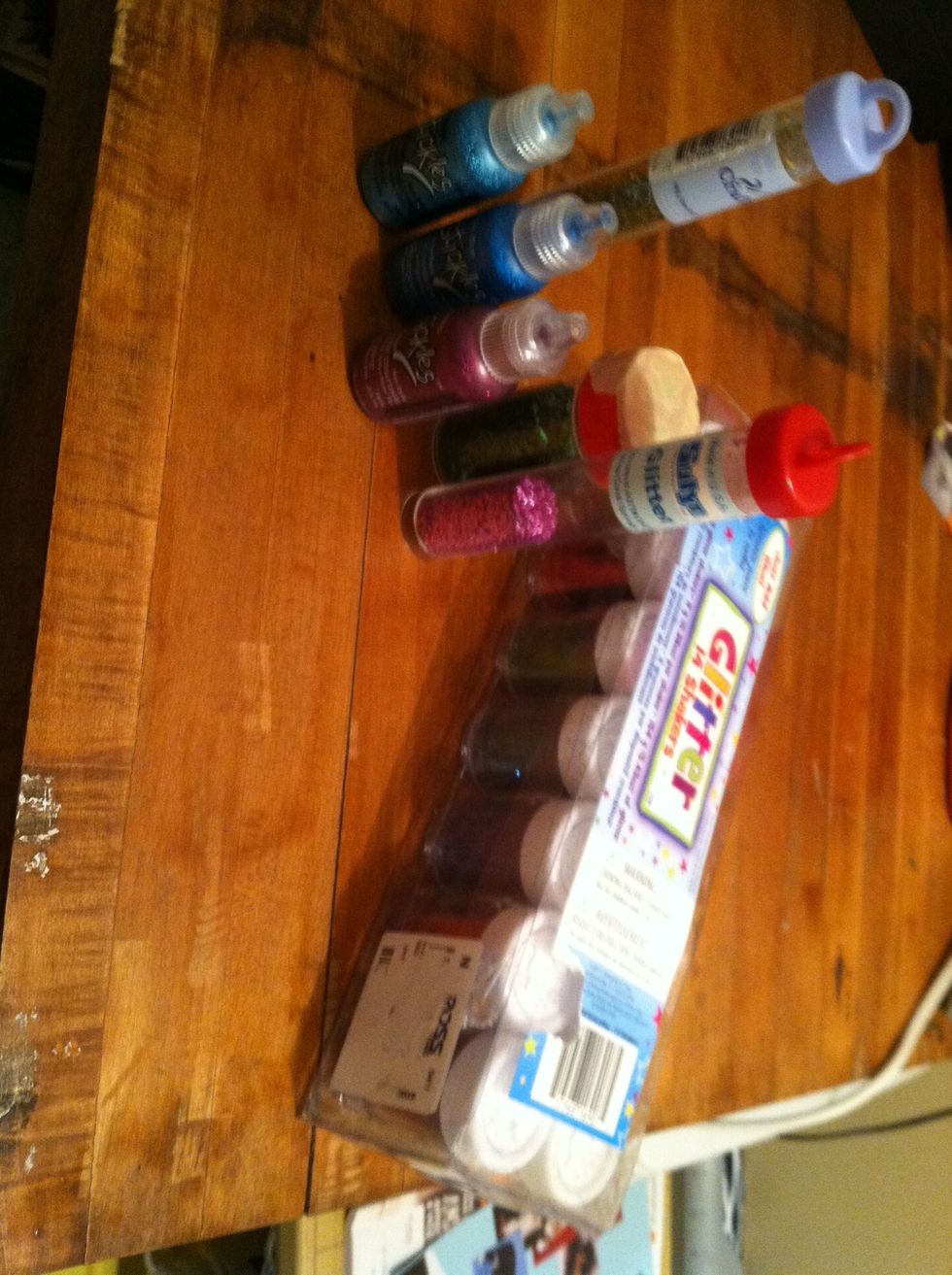 Now it's time for my FAVORITE step!! GLITTER AND SPARKLES!! (Sorry, my inner 9 year old is showing\ud83d\ude01)