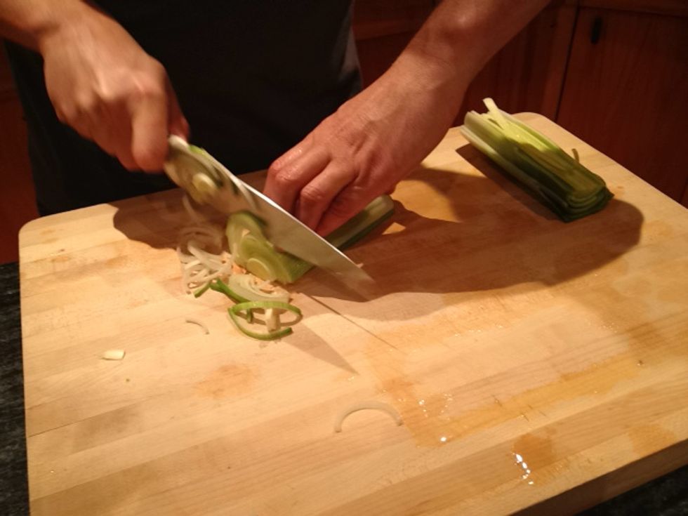 Now let's slice the leeks!