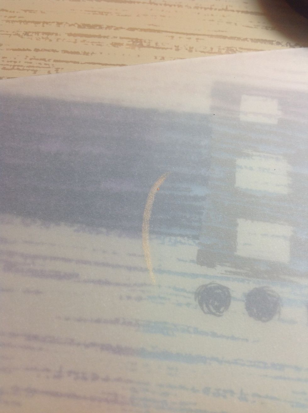 Now lets do a leopard print. :) Using peach, draw the center line.