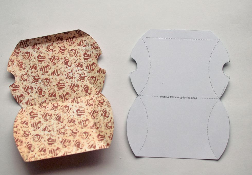 Now make a box for toys. Cut the tamplate of the box from the cover of paper Graphic 45