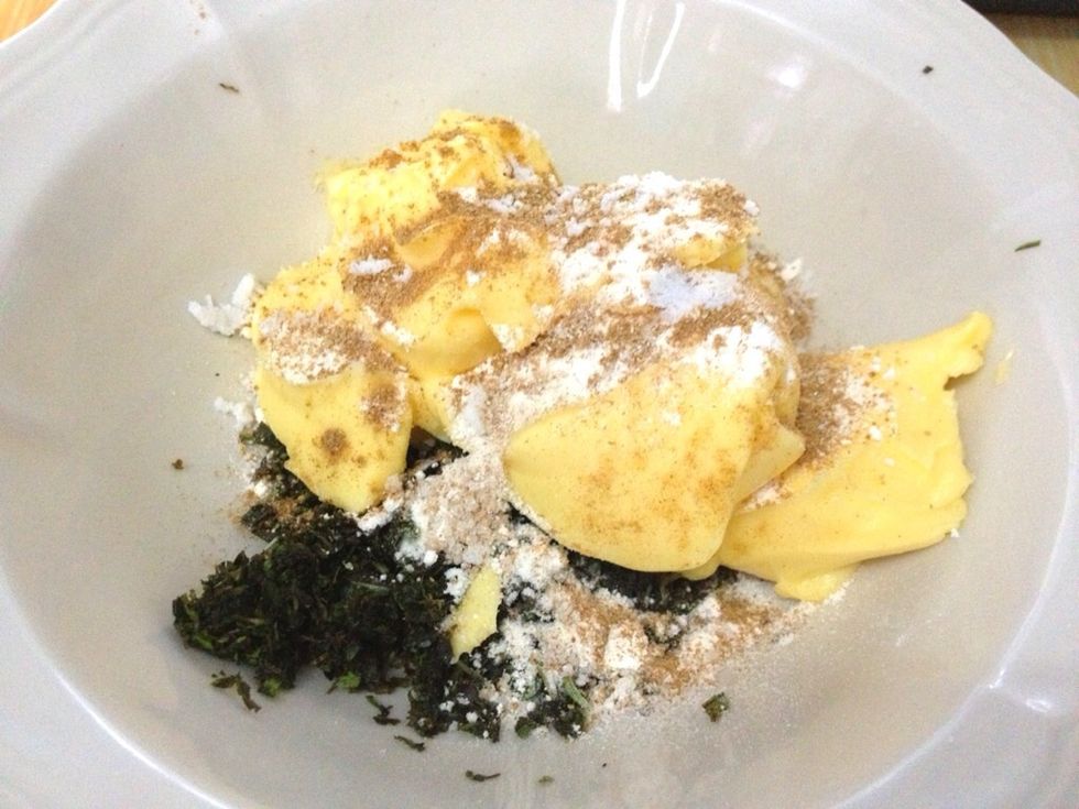 Now make the cilantro butter spread by add in finely chopped 2 cups of cilantro, 7 tbsp of unsalted butter, 1/2 tsp of salt, 1/2 tsp of ground cumin and 1 1/2 tbsp of garlic powder