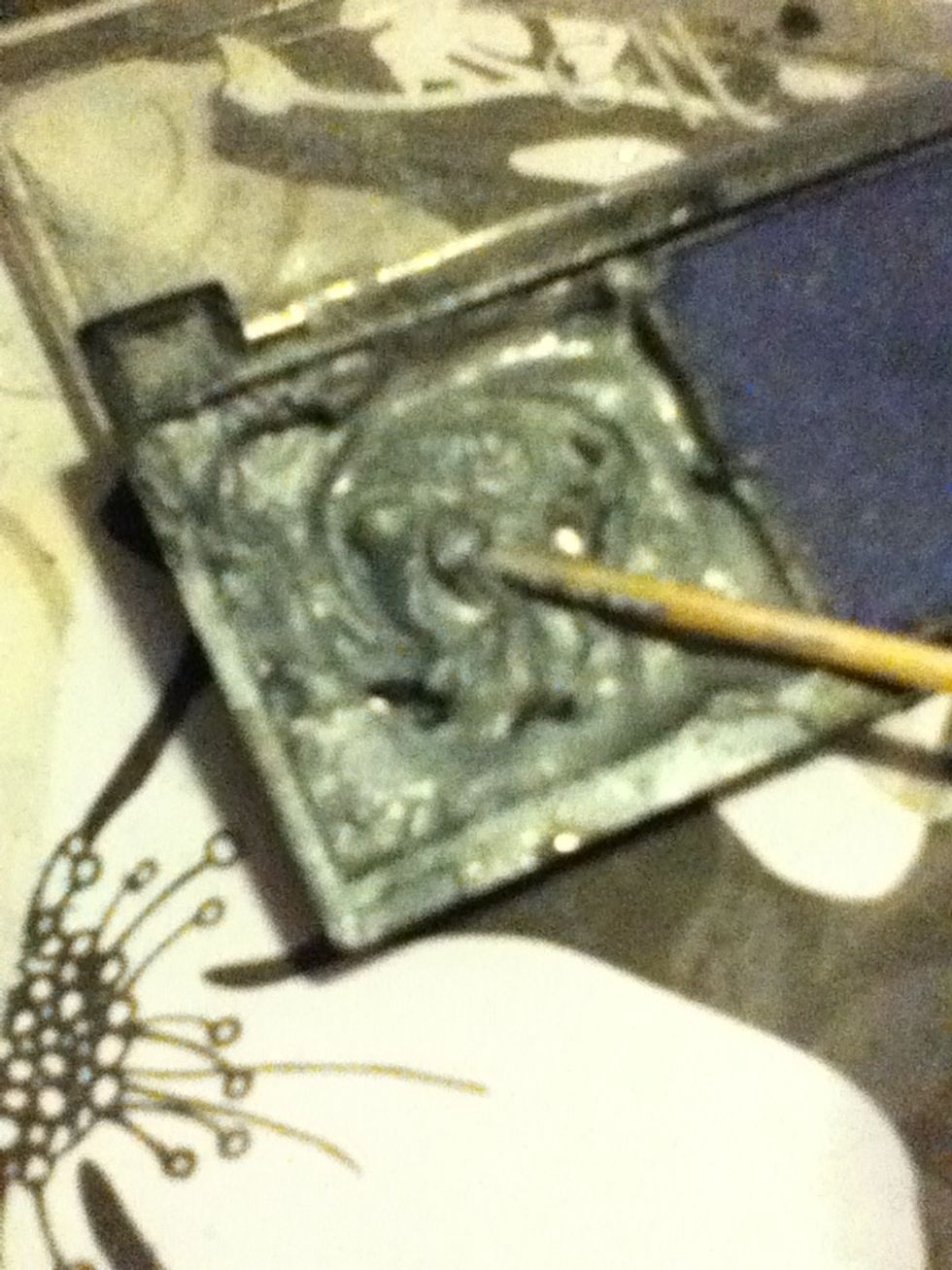 Now Mix It All Together. Once You Do That It Will Look Like Mud. If It Doesn't then you might need to add a few more drops. Be Careful Not To Over-Do It.