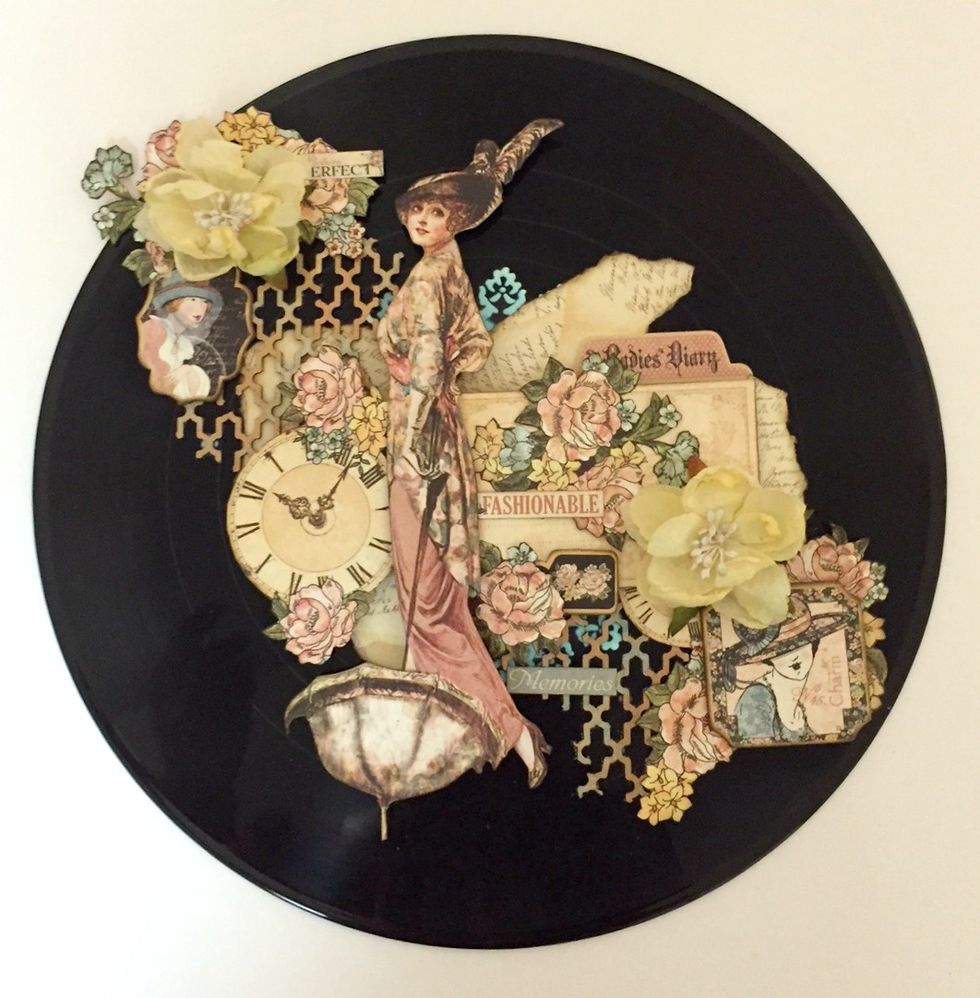 Now.. More details! Chipboards and Stickers from the Collector's Edition Set.. they are so beautiful!