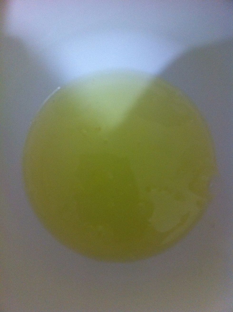 Now on to your egg whites. Whisk them. Make sure there ain't a single droplet of water in the bowl or on the equipment Cz that would ruin it