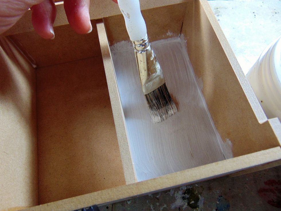 Now paint the whole thing with gesso, inside and out.