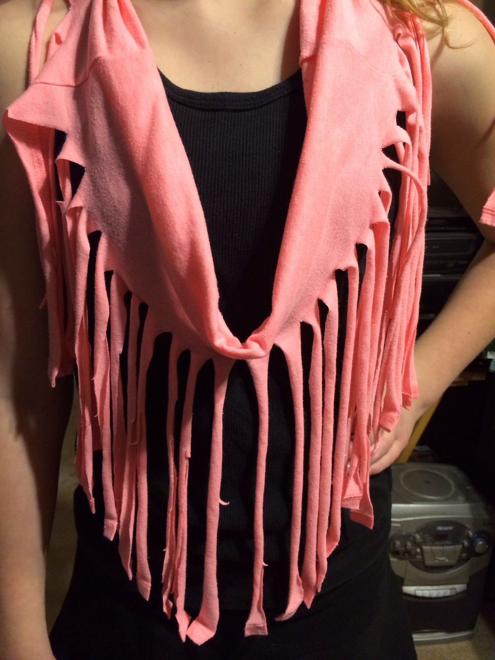 Now place over head, fixing the fringe. Enjoy!  If your shirt is long sleeve...