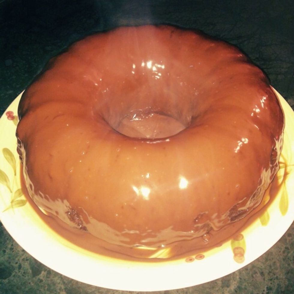 Now pour your chocolate topping .. And put it in the fridge to cool .. Cause it will be more yummy