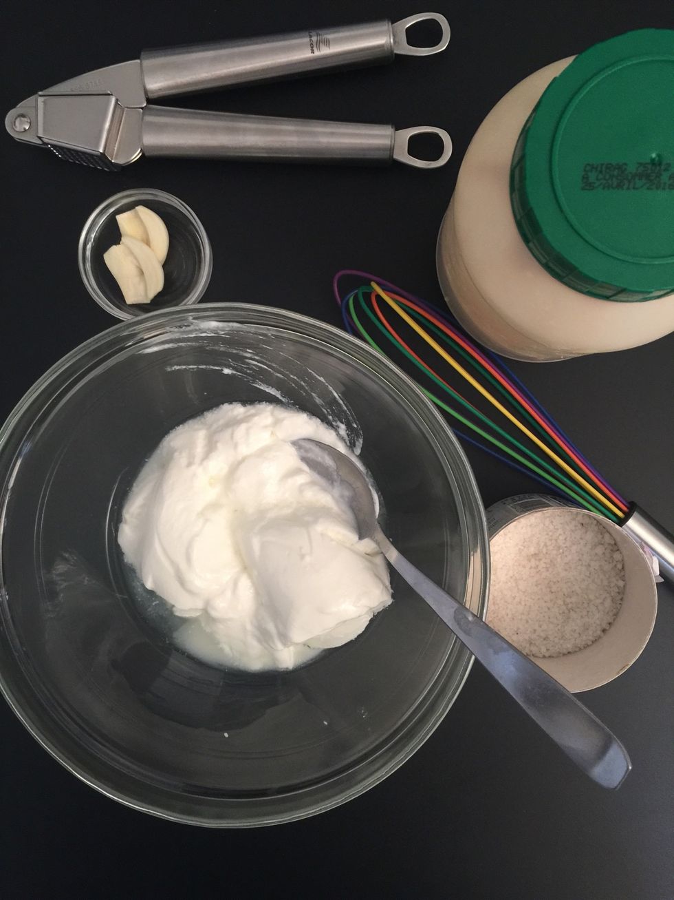 Now prepare the yogurt tahini sauce. 250 ml yogurt